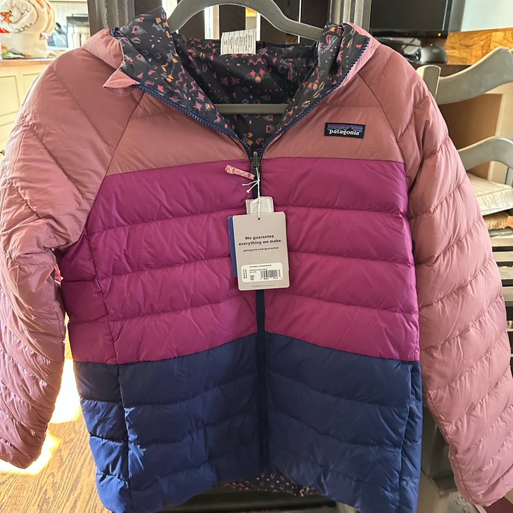 Girls Patagonia reservible winter jacket